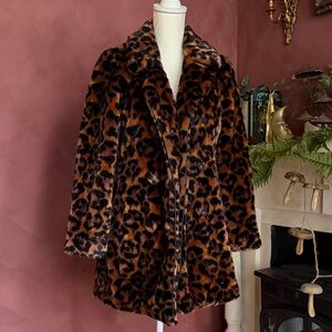 Coach Leopard Print Stunning faux fur coat